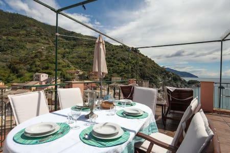 Apt. With An Exciting View Monterosso al Mare Eksteriør billede