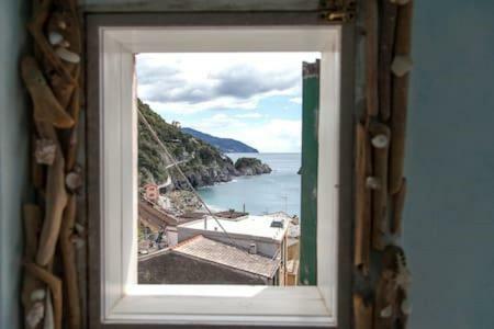 Apt. With An Exciting View Monterosso al Mare Eksteriør billede