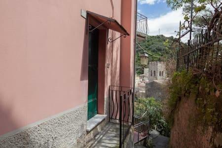 Apt. With An Exciting View Monterosso al Mare Eksteriør billede